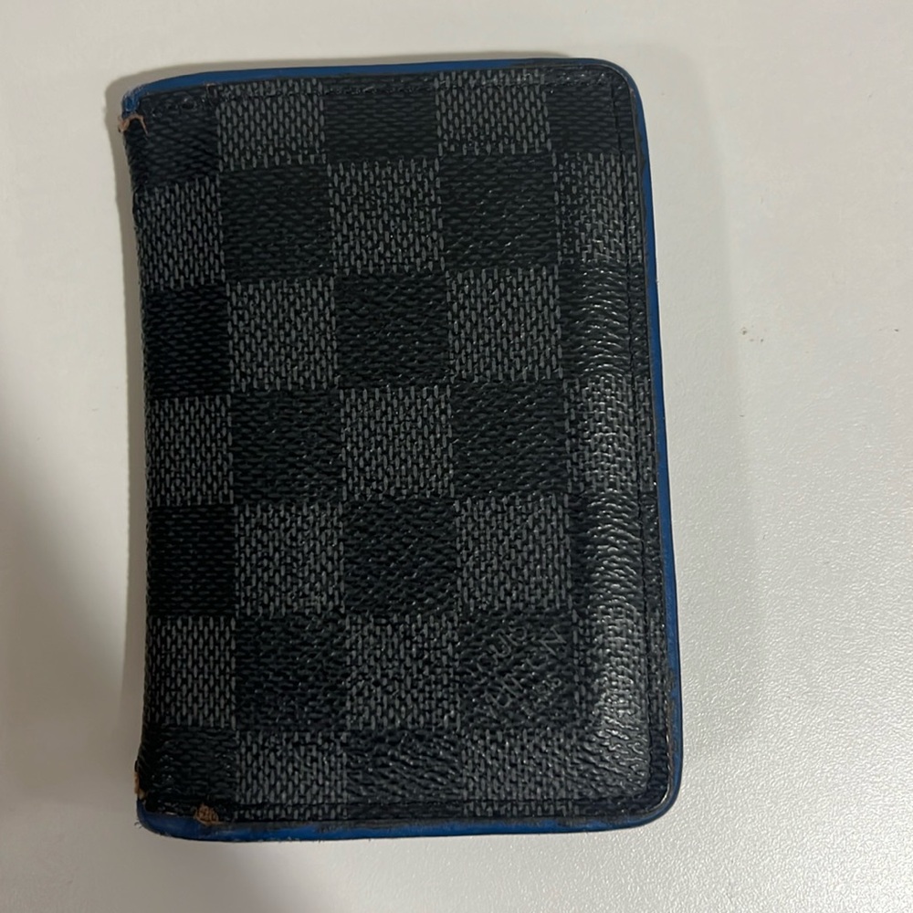 Louis Vuitton men’s wallet